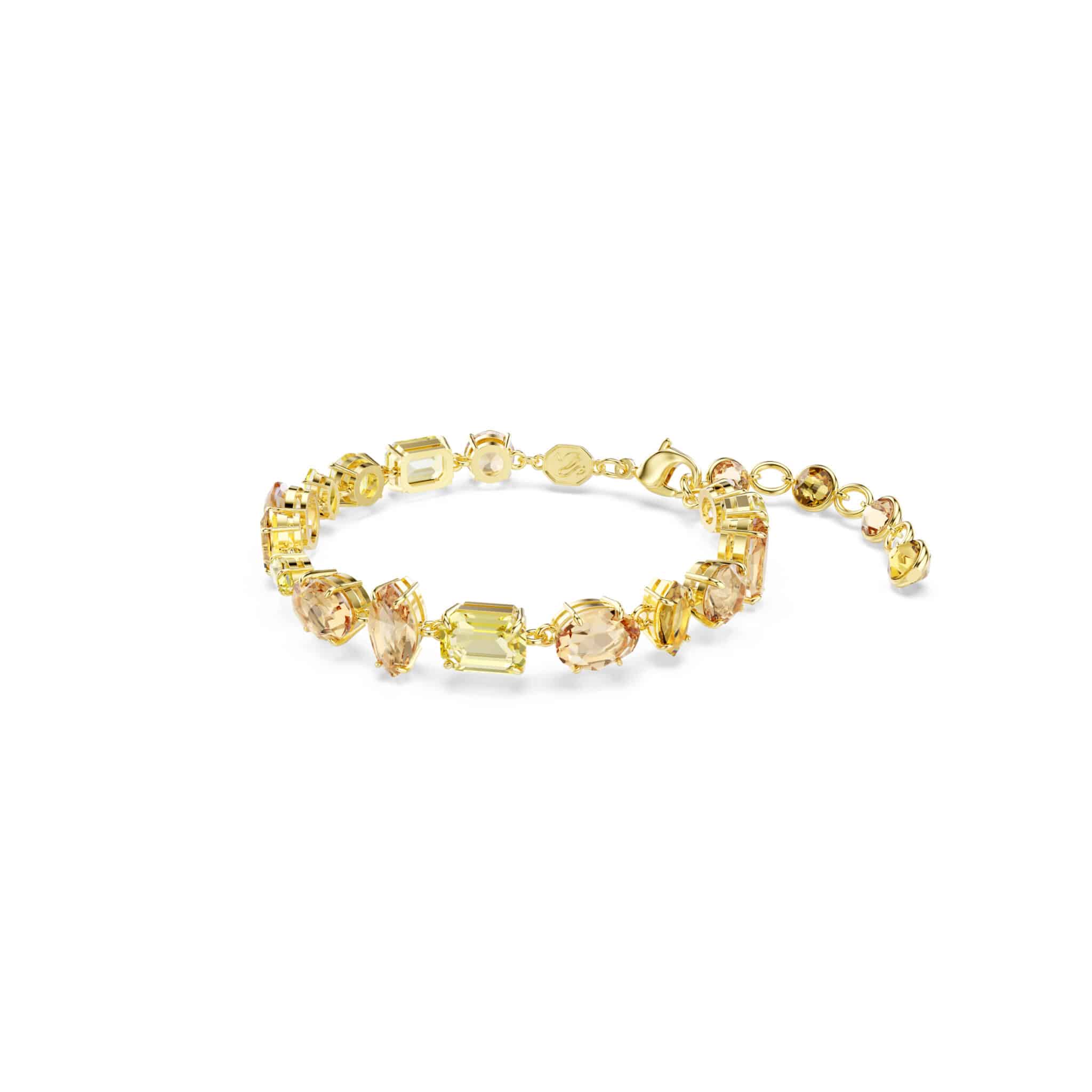 Swarovski Gema bracelet featuring sparkling crystal beads and silver-tone accents, stylish jewelry accessory for elegant wear.