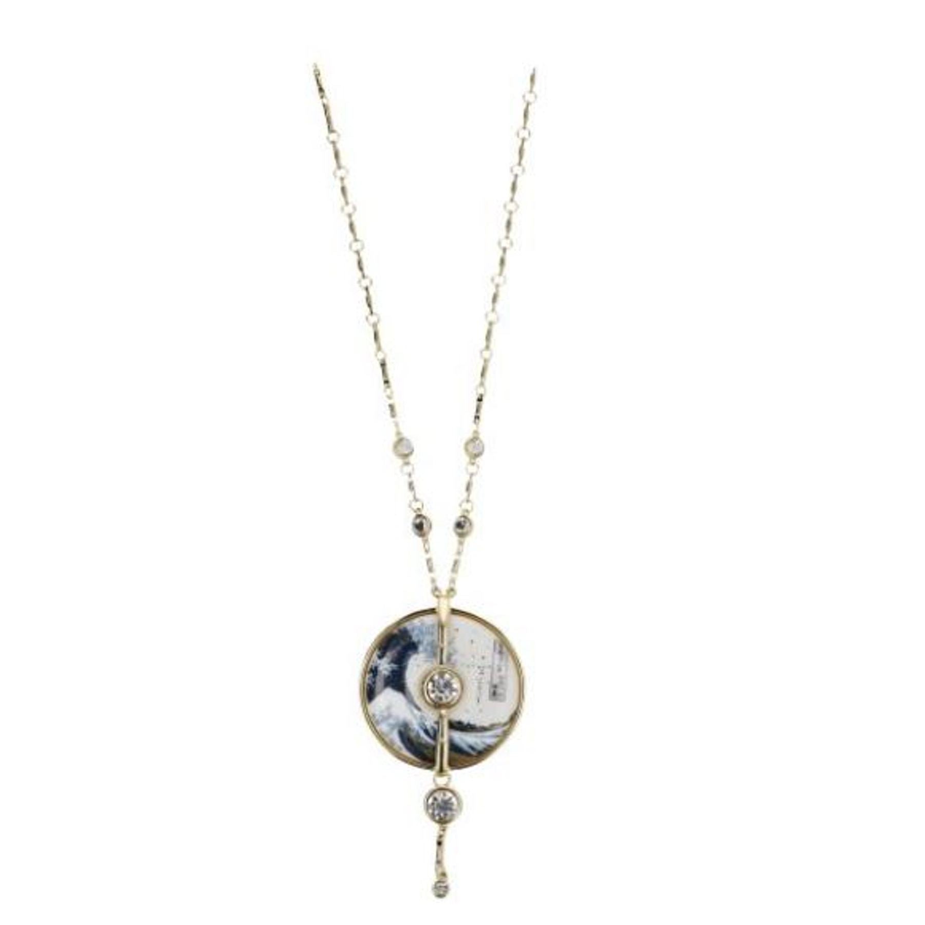 Goebel Hokusai The Wave necklace with 58cm chain and crystal accents, featuring a detailed wave design inspired by Hokusai artwork.