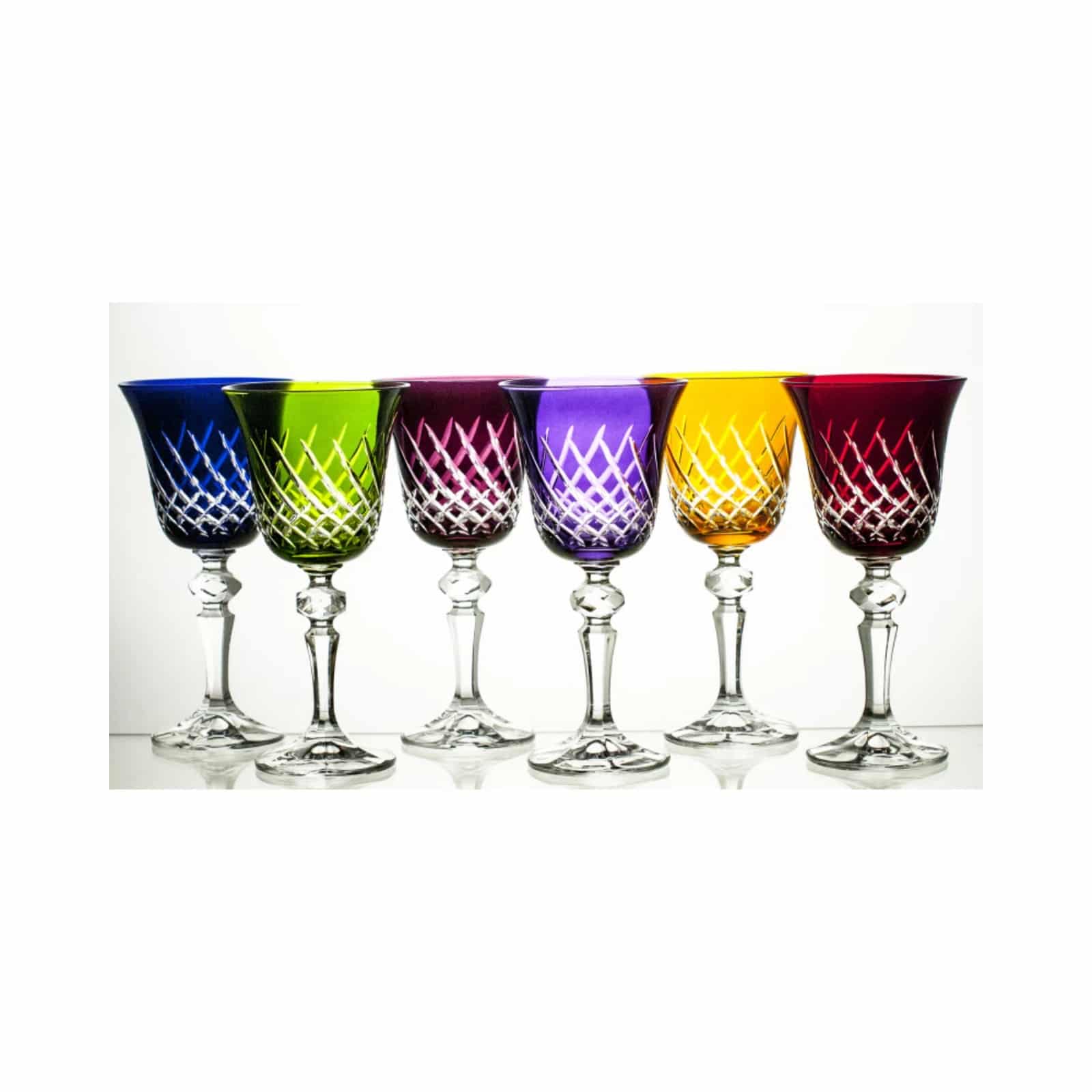 Dark purple Kolglass Julia wine glass with 170ml capacity, showcasing elegant glassware for wine drinking.