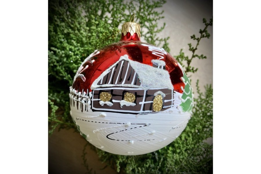 Christmas Bauble Winter Village Festive Red -Spilhaus