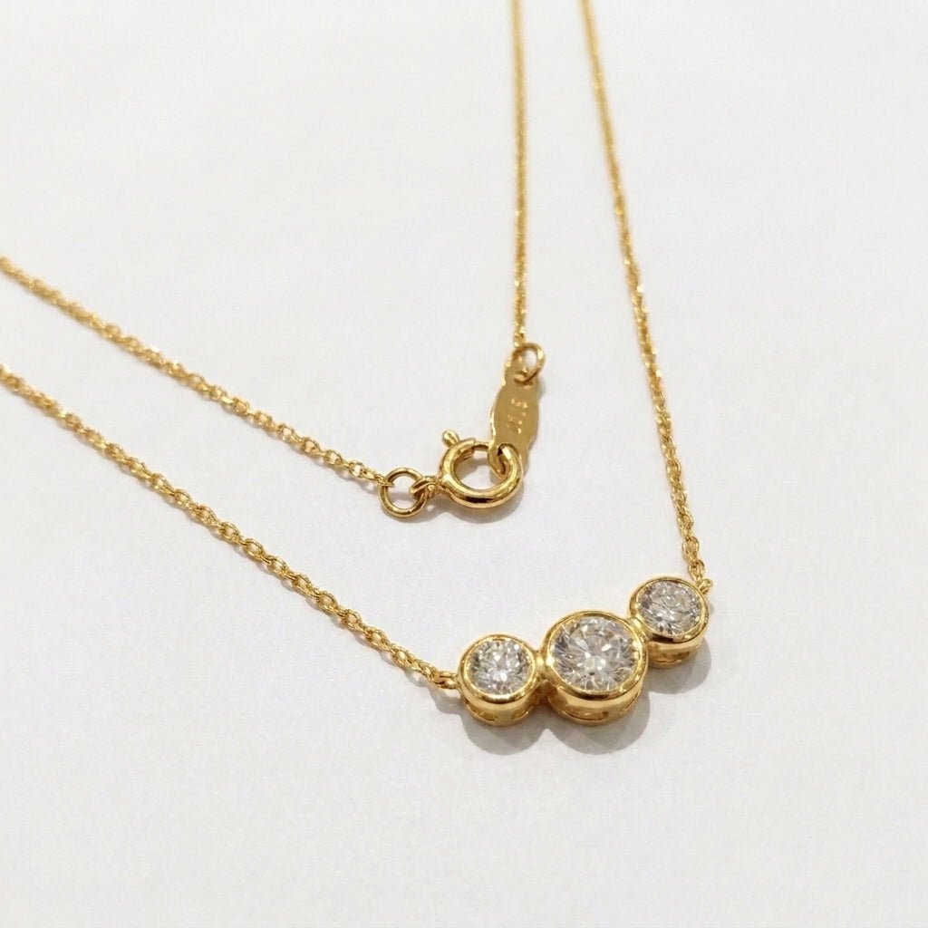 Lab Grown Diamond 9ct Yellow Gold Med Tube Trilogy Necklace -Lab Grown Diamonds