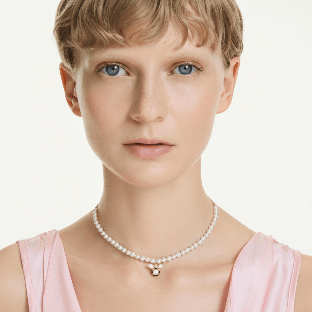 Swarovski Idyllia Choker, Crystal pearl, Mixed cuts, Bee, White, Gold-tone plated -Swarovski