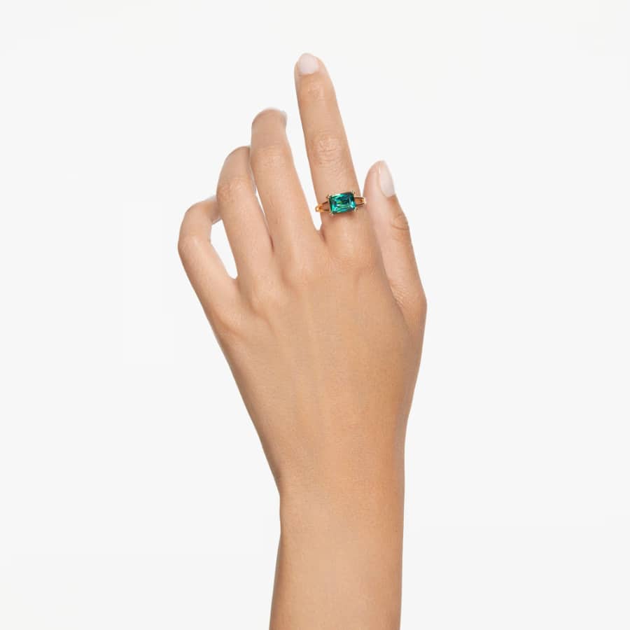 Swarovski Stilla cocktail ring Rectangular cut, Green, Gold-tone plated -Swarovski