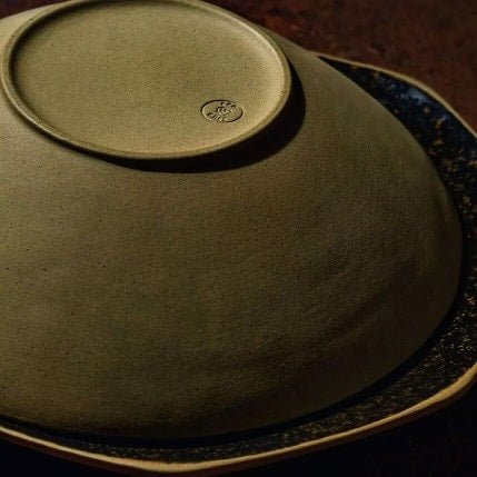 TERRA NOVA SOMBRA Plate Deep 26cm Set of 4 -United Tables