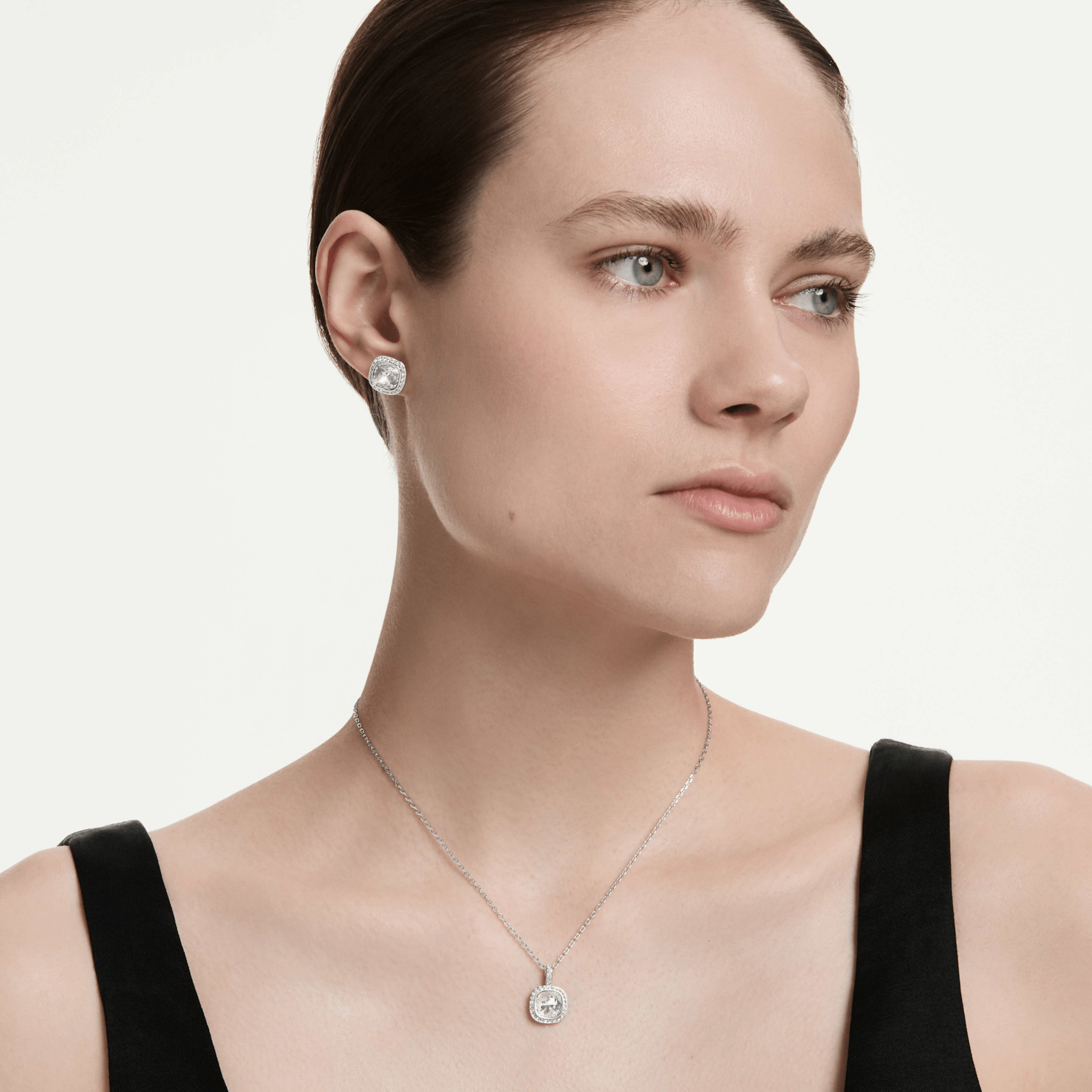 Una Angelic set, Cushion cut, White, Rhodium plated -Swarovski