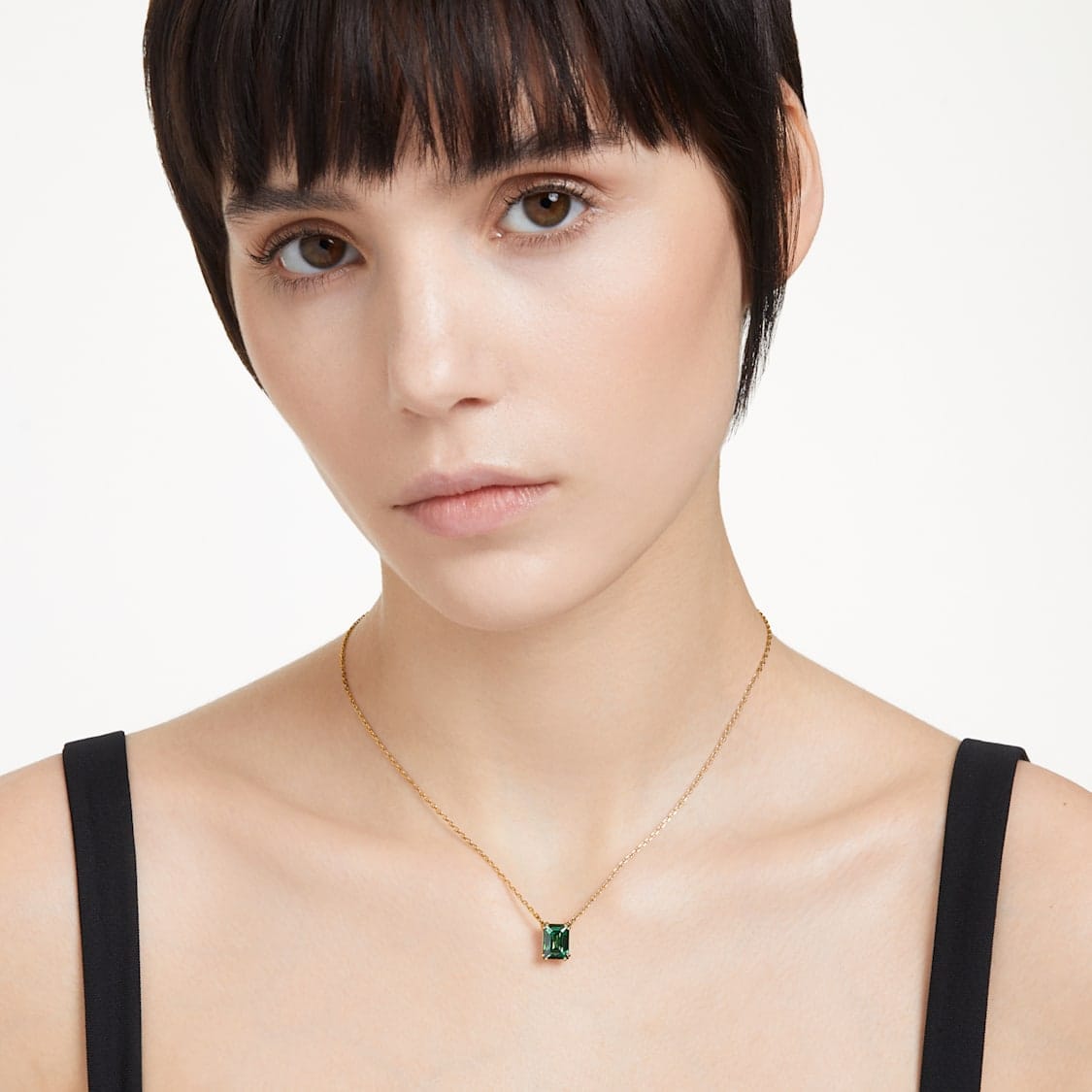 Swarovski Matrix Pendant with rectangular cut crystal in a sleek, modern design featuring sparkling Swarovski craftsmanship.