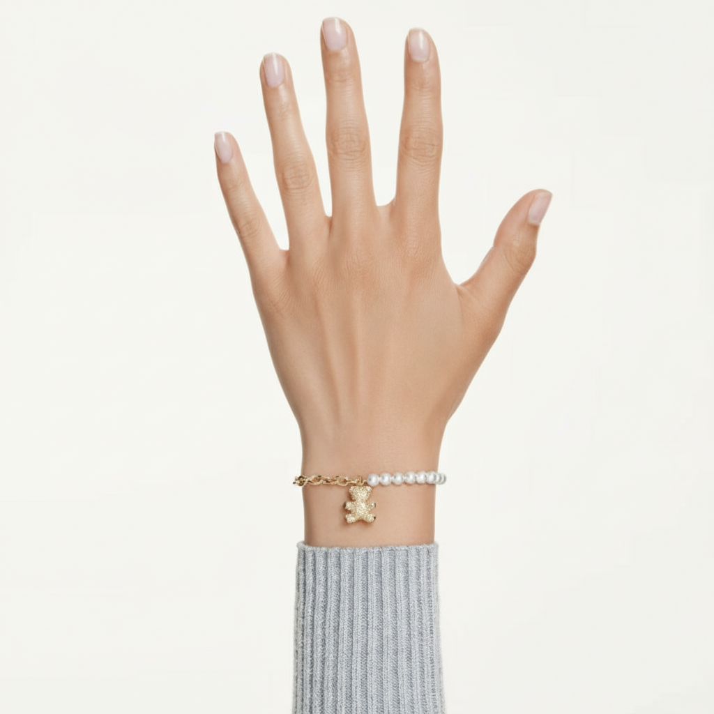 Swarovski Idyllia bracelet featuring sparkling crystal beads and elegant silver-tone accents on a delicate chain.