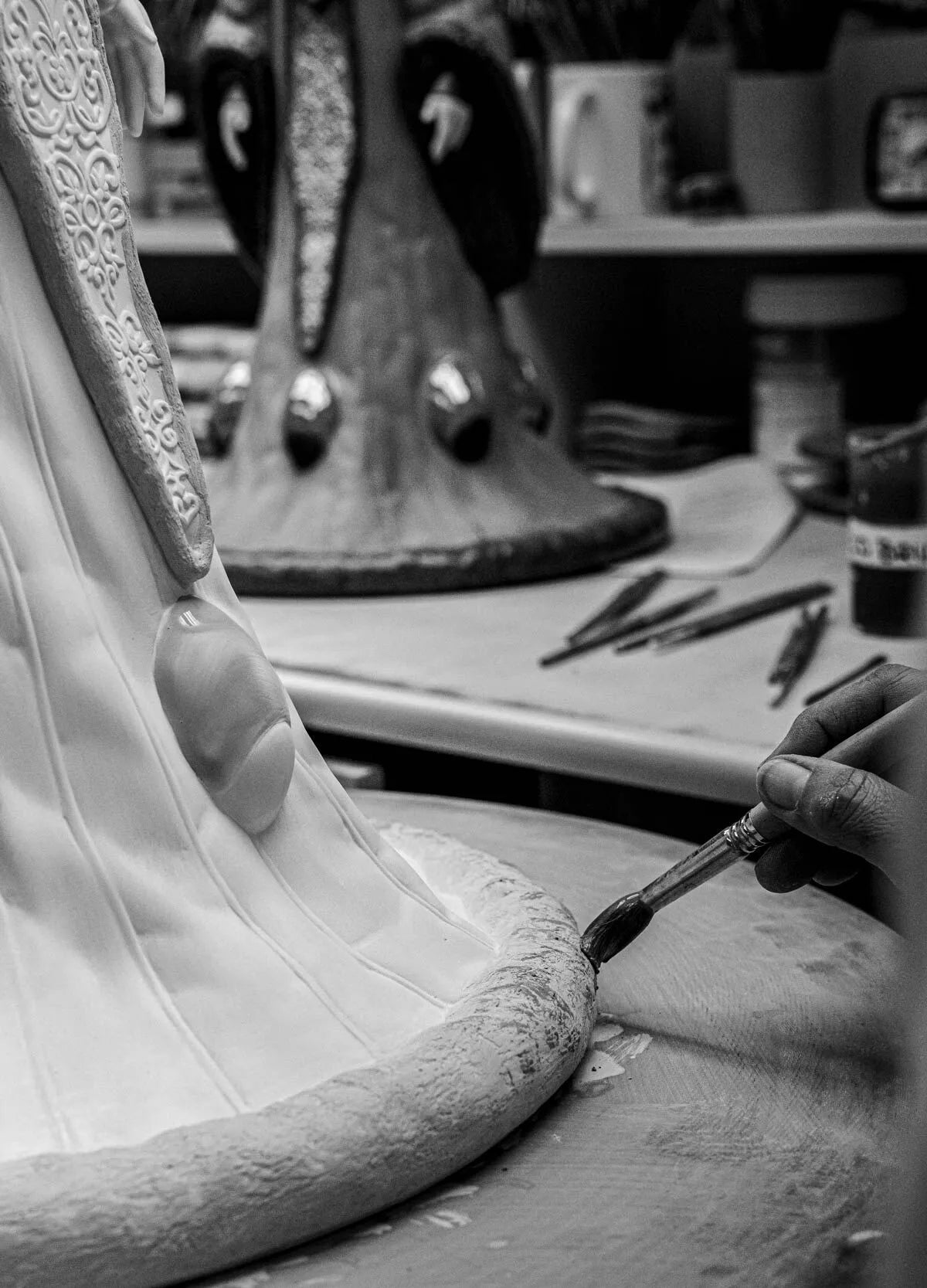 Lladro Queen Amidala™ sculpture in the throne room, limited edition porcelain figure showcasing detailed craftsmanship and regal pose.