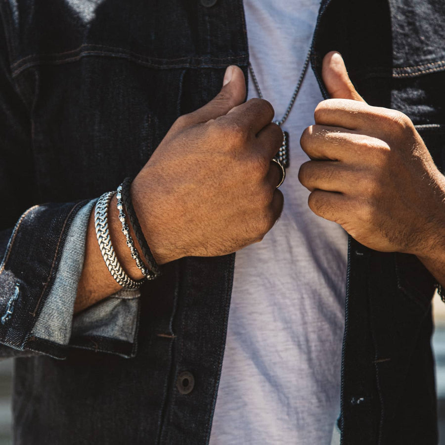 ARZ Steel ARZ Double Franco steel bracelet with sleek, polished design and adjustable chain for a modern men's jewelry accessory.