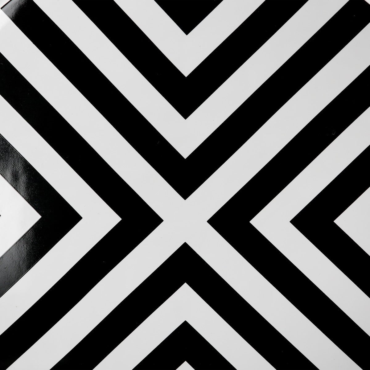 Gilde Lidded Vase Round Chevron Graphic Black, White 28cm -Gilde