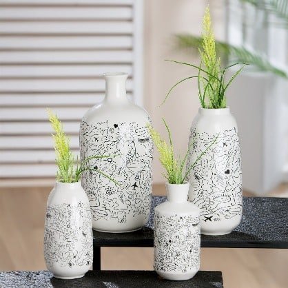 Gilde Vase Single-line Design Porcelain With Neck White 20cm -Gilde