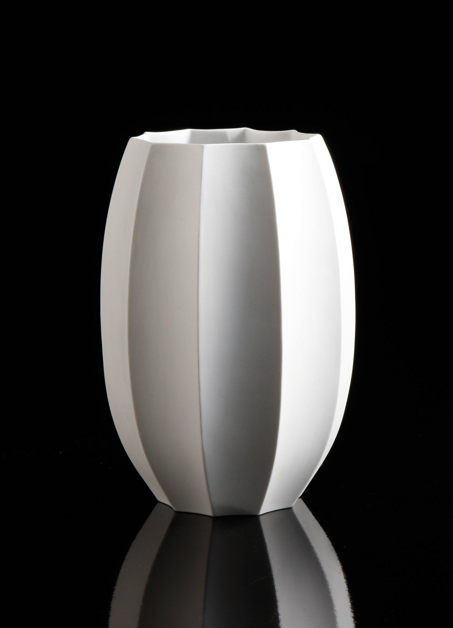 Goebel Vase KP Concave 22.5cm -Goebel