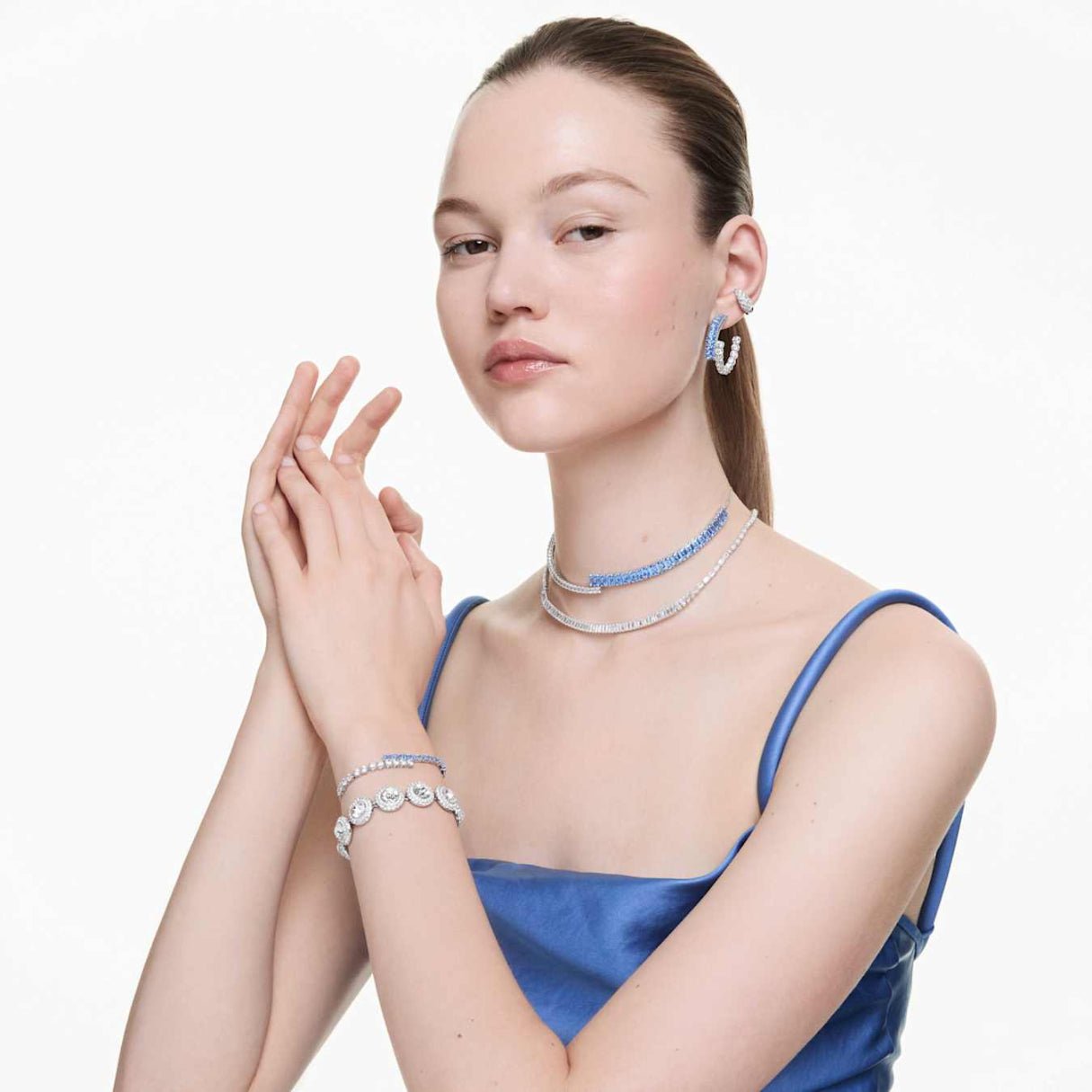 Matrix choker Mixed cuts, Blue, Rhodium plated -Swarovski