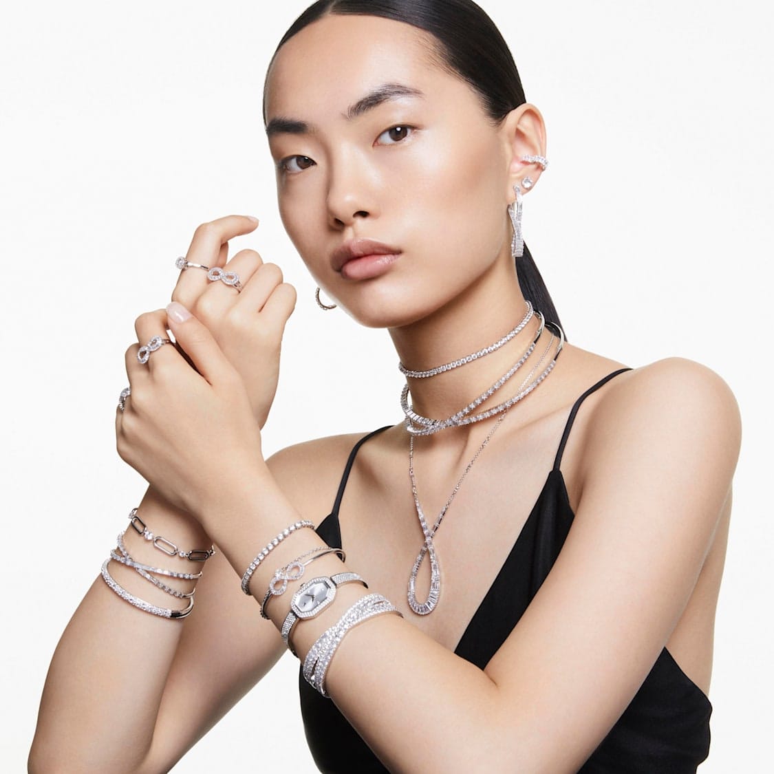 Swarovski Hyperbola Cuff Mixed Cuts Infinity White Rhodium Plated -Swarovski